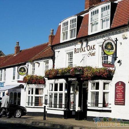 Royal Oak Hotel Great Ayton Bagian luar foto