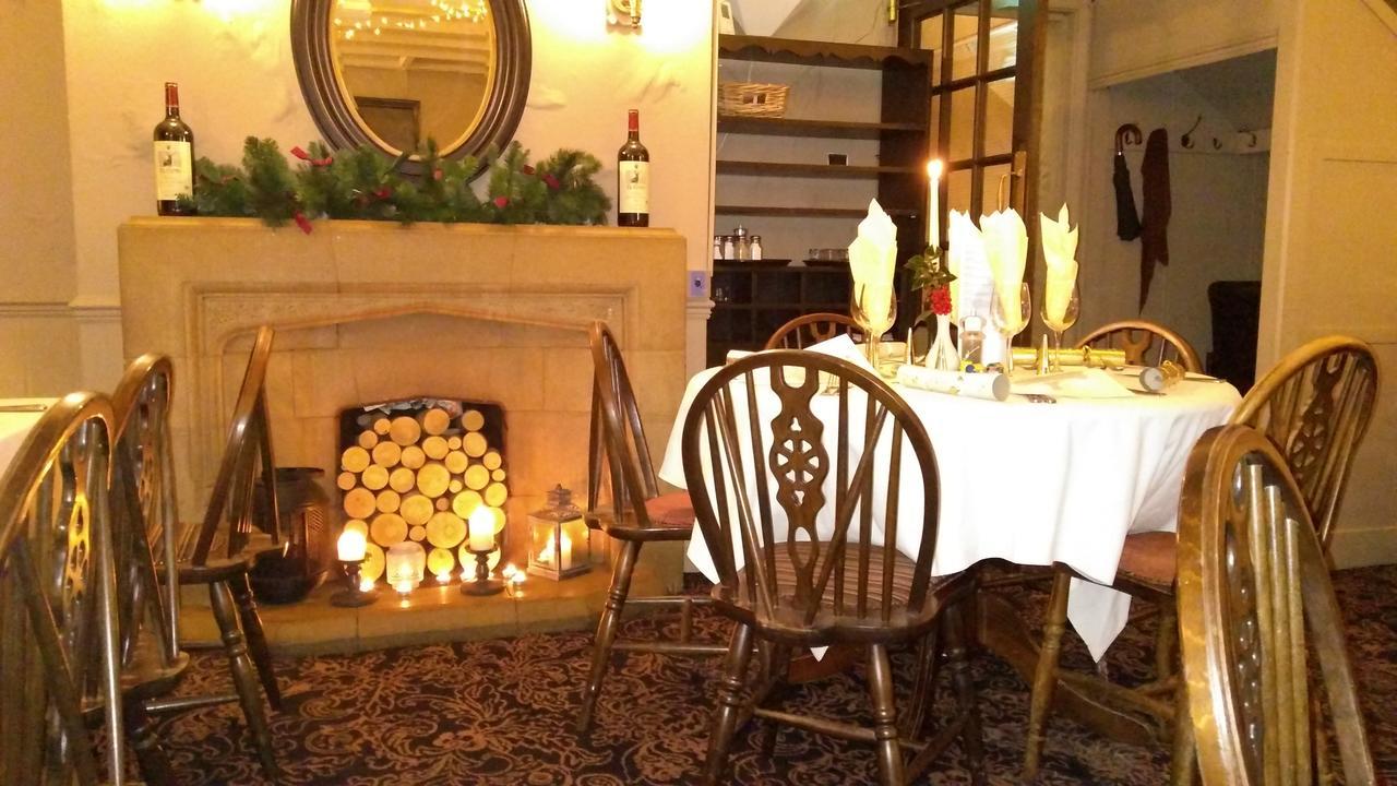 Royal Oak Hotel Great Ayton Bagian luar foto