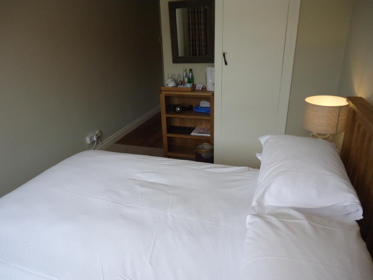 Royal Oak Hotel Great Ayton Bagian luar foto