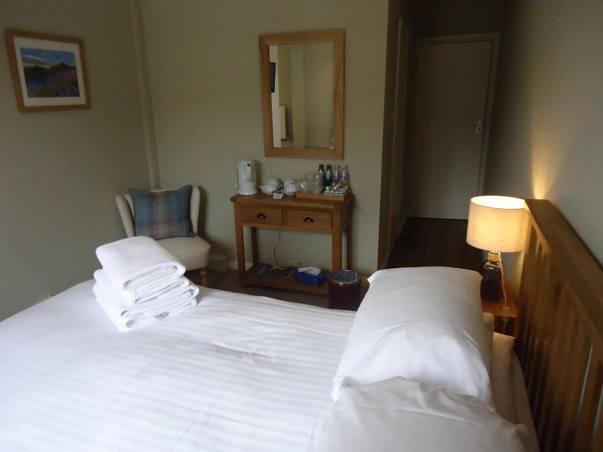 Royal Oak Hotel Great Ayton Bagian luar foto