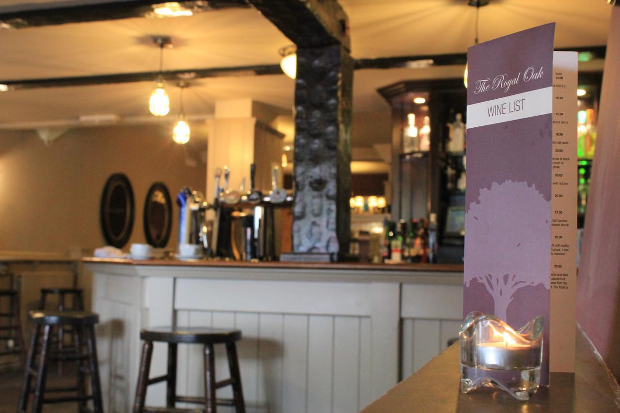 Royal Oak Hotel Great Ayton Bagian luar foto